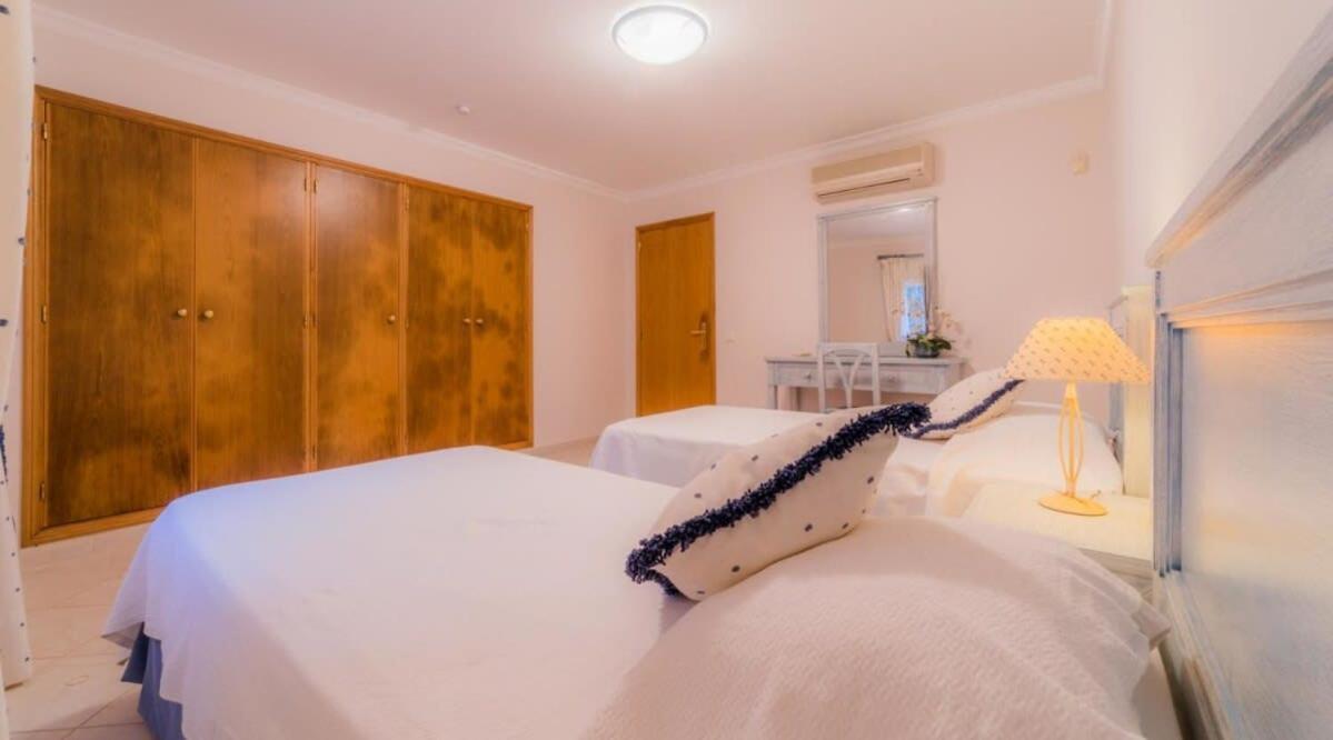 Bonsal - Modern In A Prime Location Near The Luxury Golf Courses Vakantiehuis Albufeira