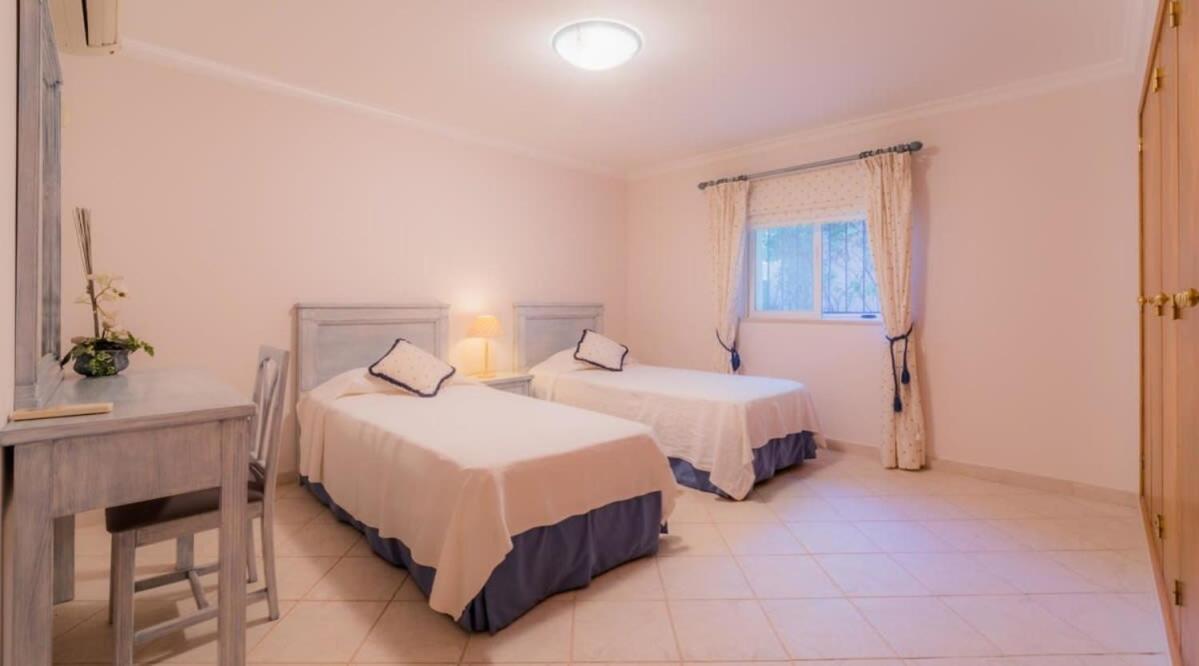 Bonsal - Modern In A Prime Location Near The Luxury Golf Courses Vakantiehuis